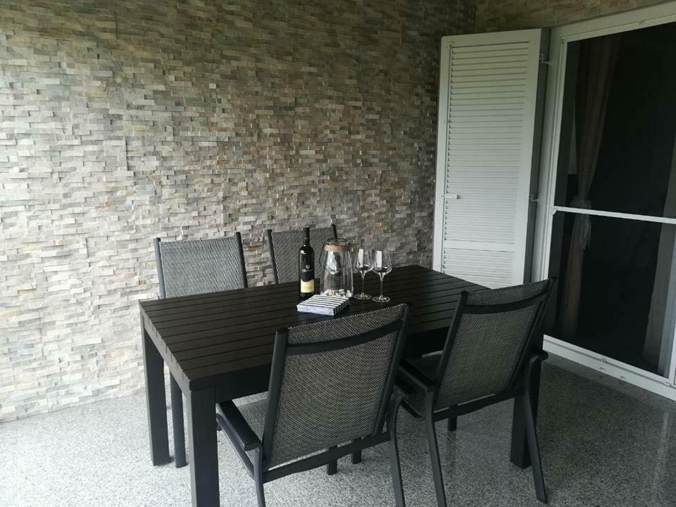 Apartment Sun & Sea Veglia Exterior foto